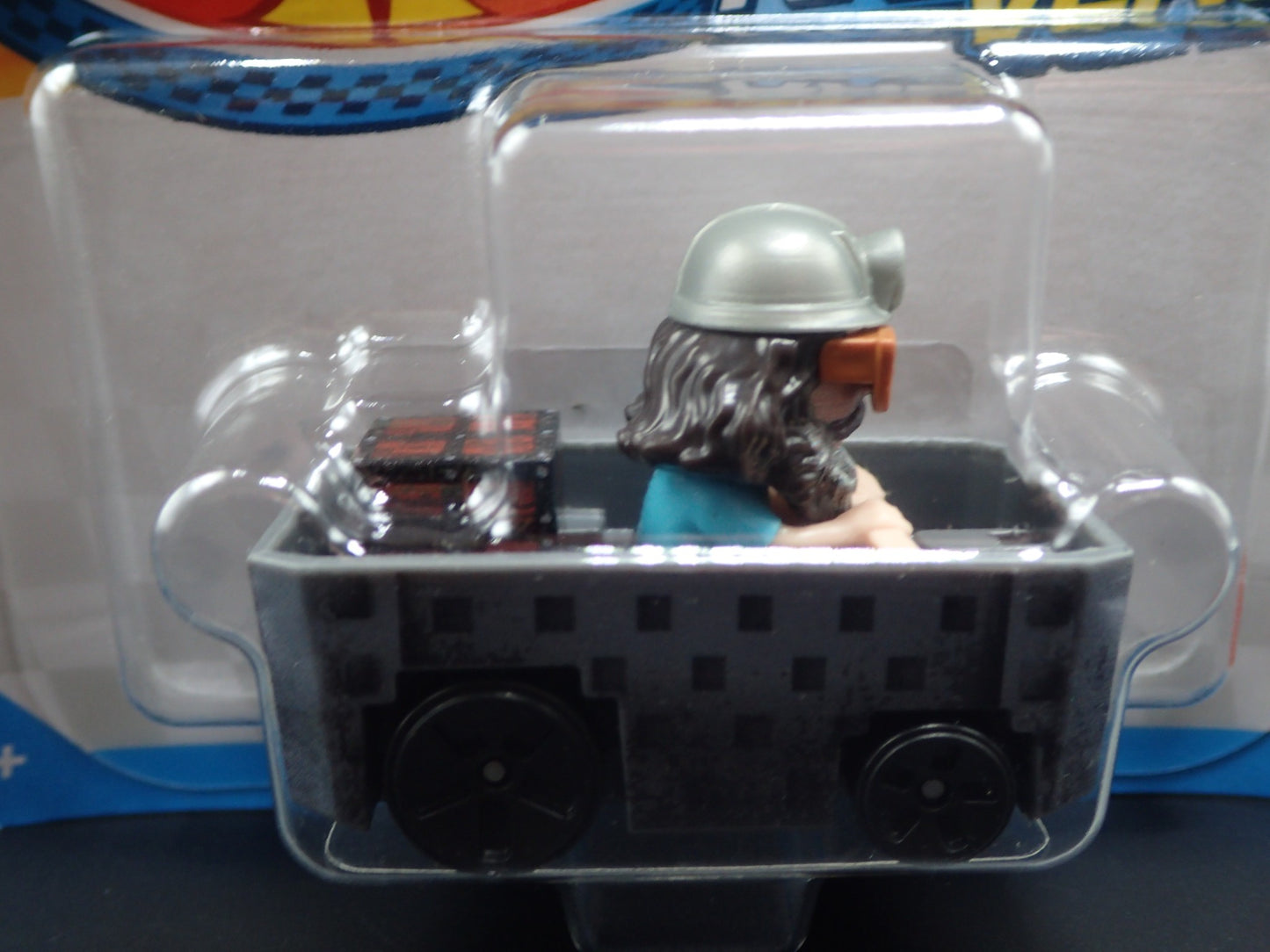 2025 HOT WHEELS RACER VERSE STEVE A MINECRAFT MOVIE