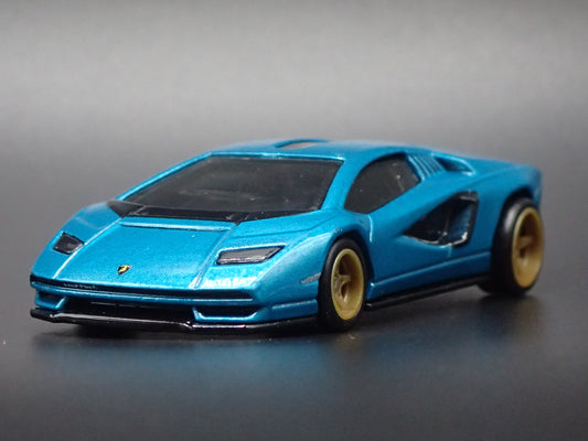 2021 21 LAMBORGHINI COUNTACH LPI 800-4 1:64 SCALE COLLECTIBLE DIECAST MODEL CAR