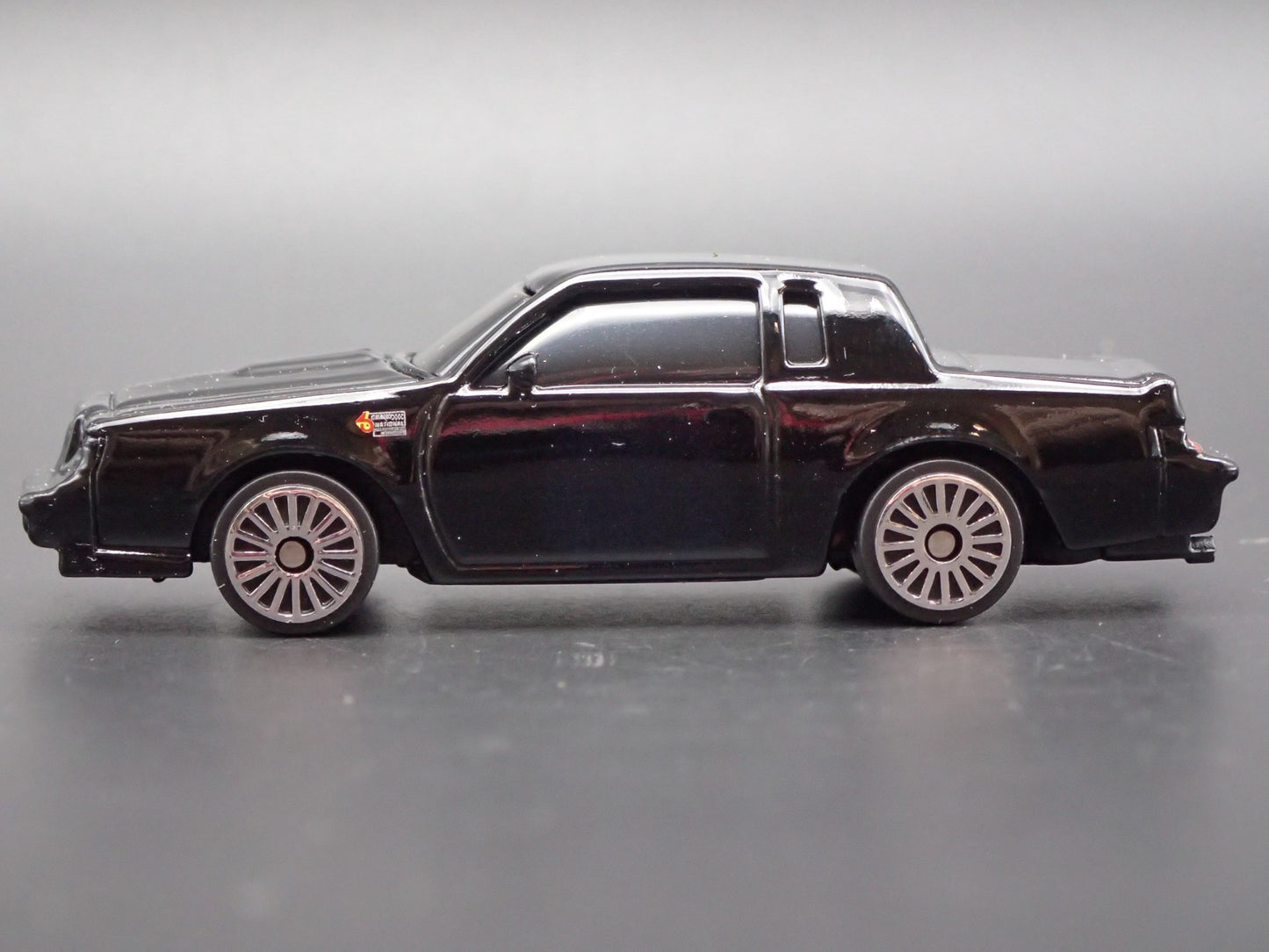 1987 87 BUICK GRAND NATIONAL GNX BLACK 1:64 SCALE DIORAMA DIECAST MODEL CAR