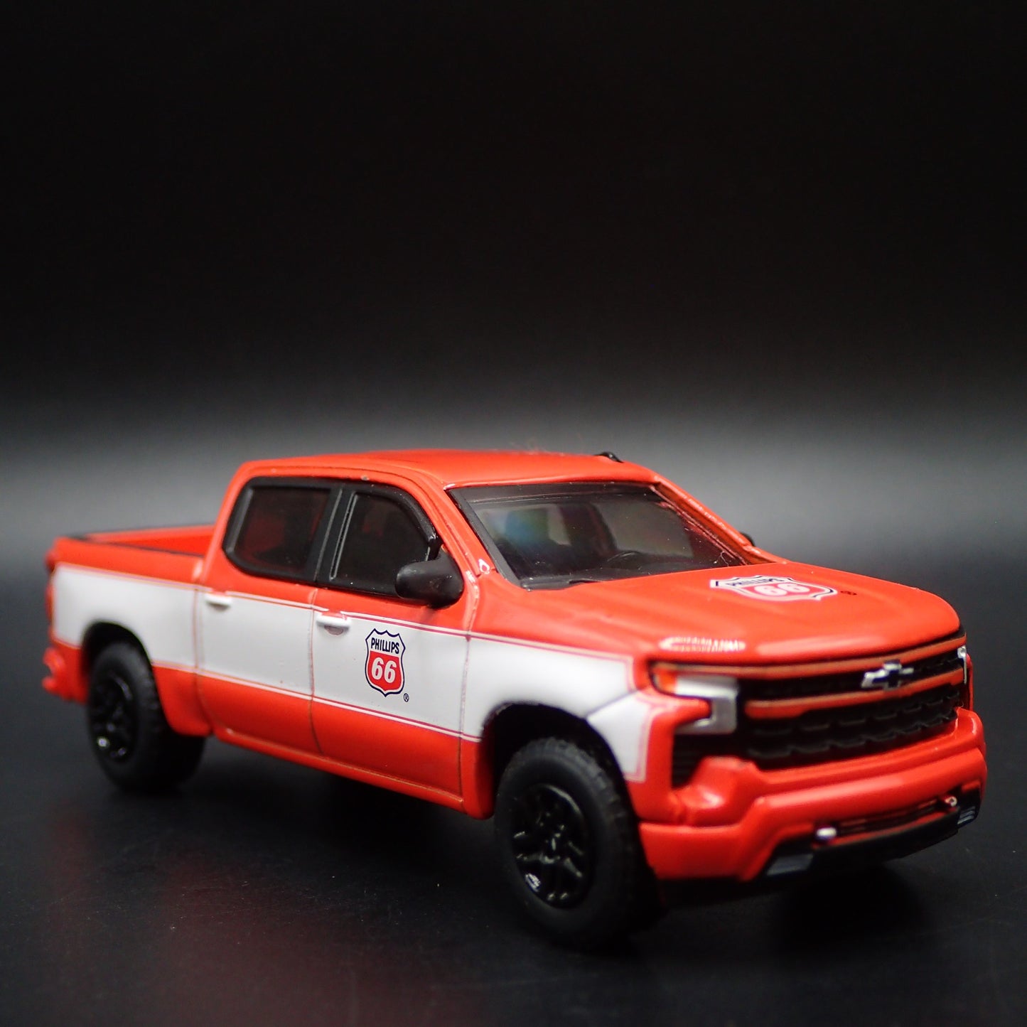 2023 23 CHEVY CHEVROLET SILVERADO PHILLIPS 66 GAS 1/64 SCALE DIECAST MODEL CAR