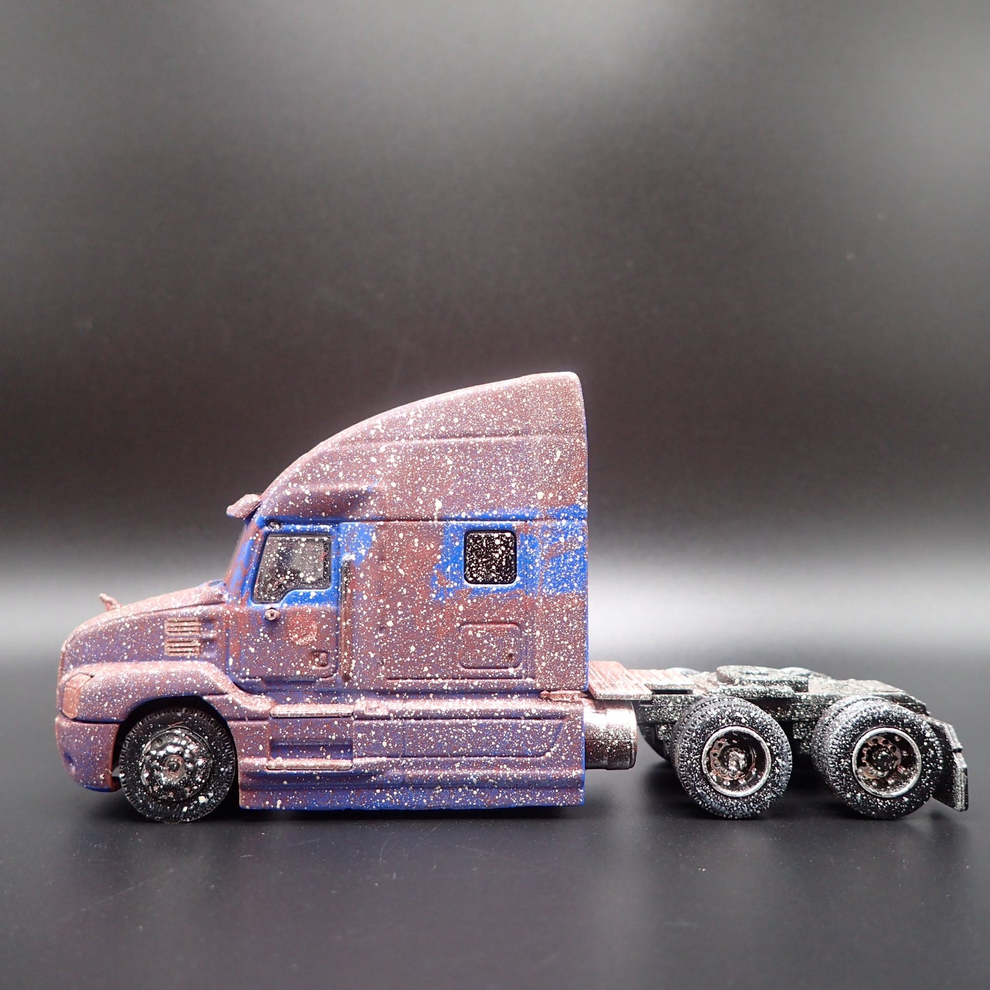 2019 MACK ANTHEM HIGHWAY LONG HAUL TRUCK CAB BARN FIND 1:64 DIECAST MODEL CAR