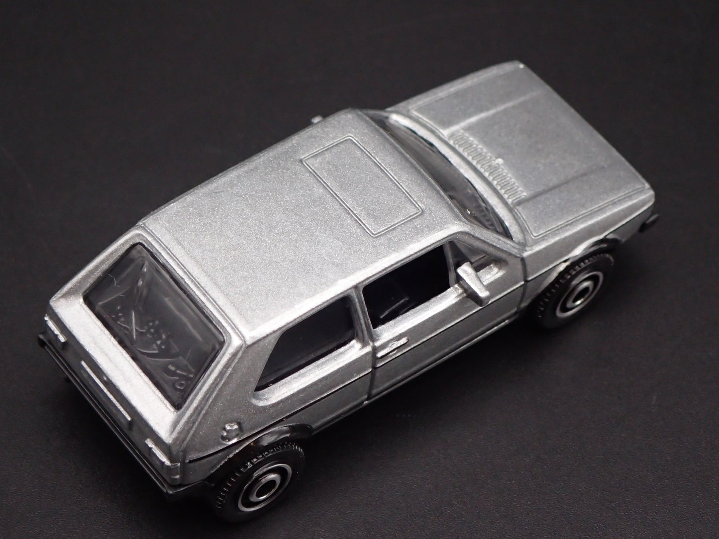 1974-1983 VW VOLKSWAGEN GOLF MK1 SILVER 1:64 SCALE DIORAMA DIECAST MODEL CAR