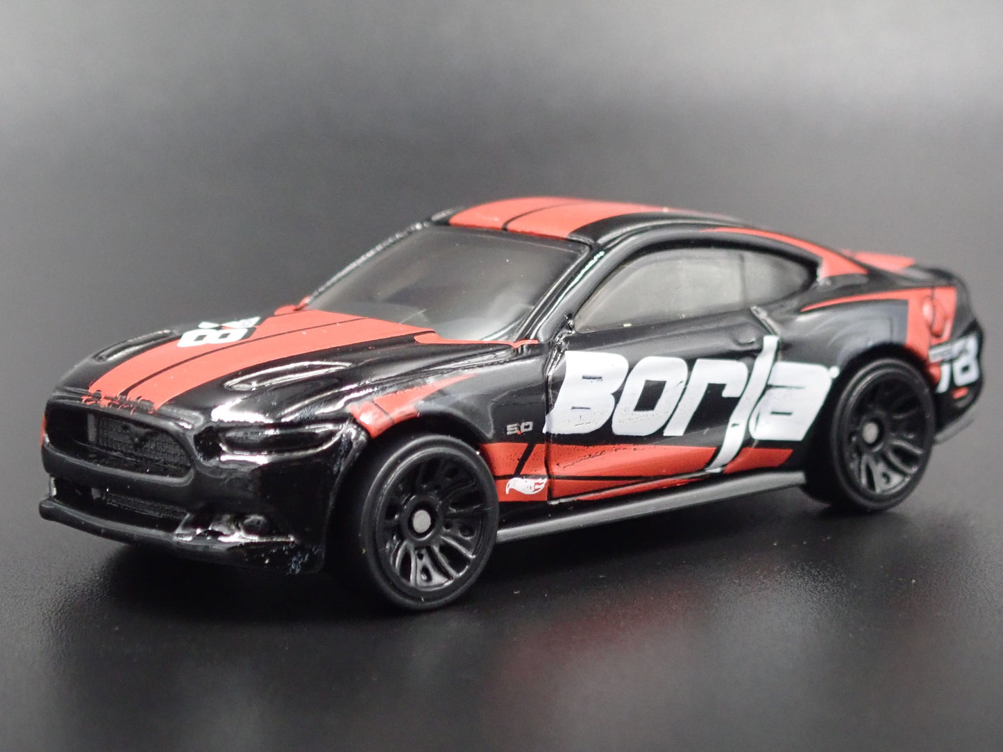 2015-2023 FORD MUSTANG GT BORLA 1:64 SCALE COLLECTIBLE DIORAMA DIECAST MODEL CAR