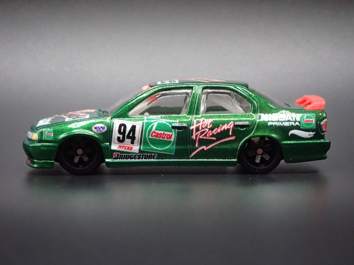 1990-1996 NISSAN PRIMERA JDM GREEN 1:64 SCALE COLLECTIBLE DIECAST MODEL CAR