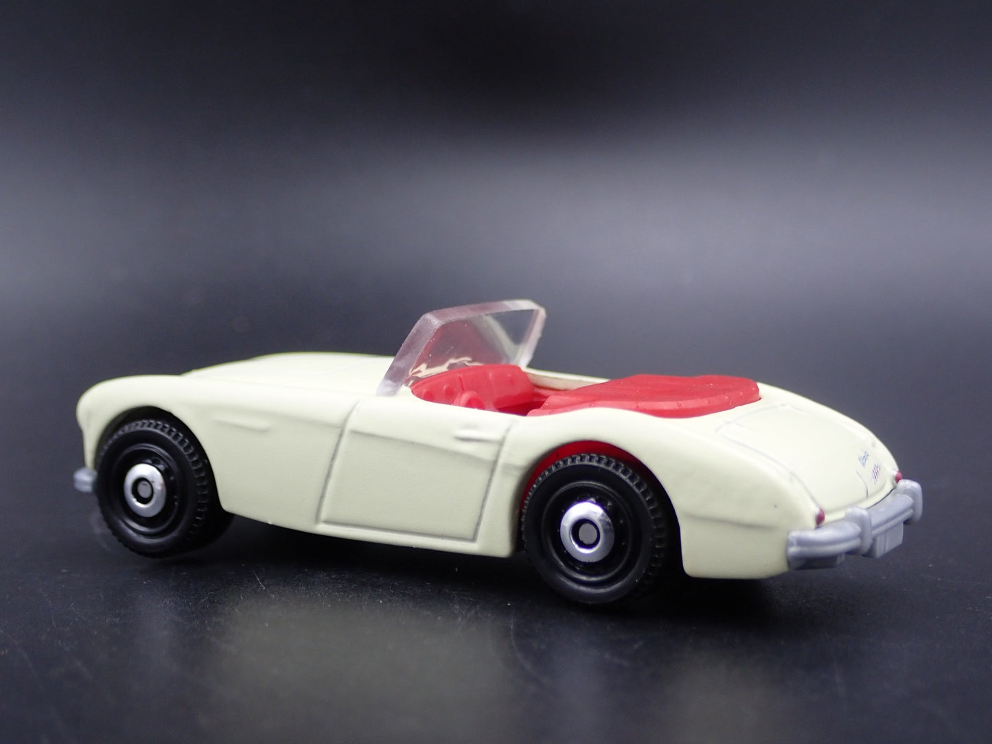 1963-1967 AUSTIN HEALEY ROADSTER CONVERTIBLE RARE 1:64 SCALE DIECAST MODEL CAR