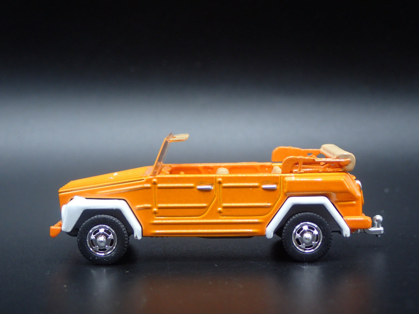 VOLKSWAGEN THING TYPE 181 HITCH ORANGE 1:64 SCALE COLLECTIBLE DIECAST MODEL CAR