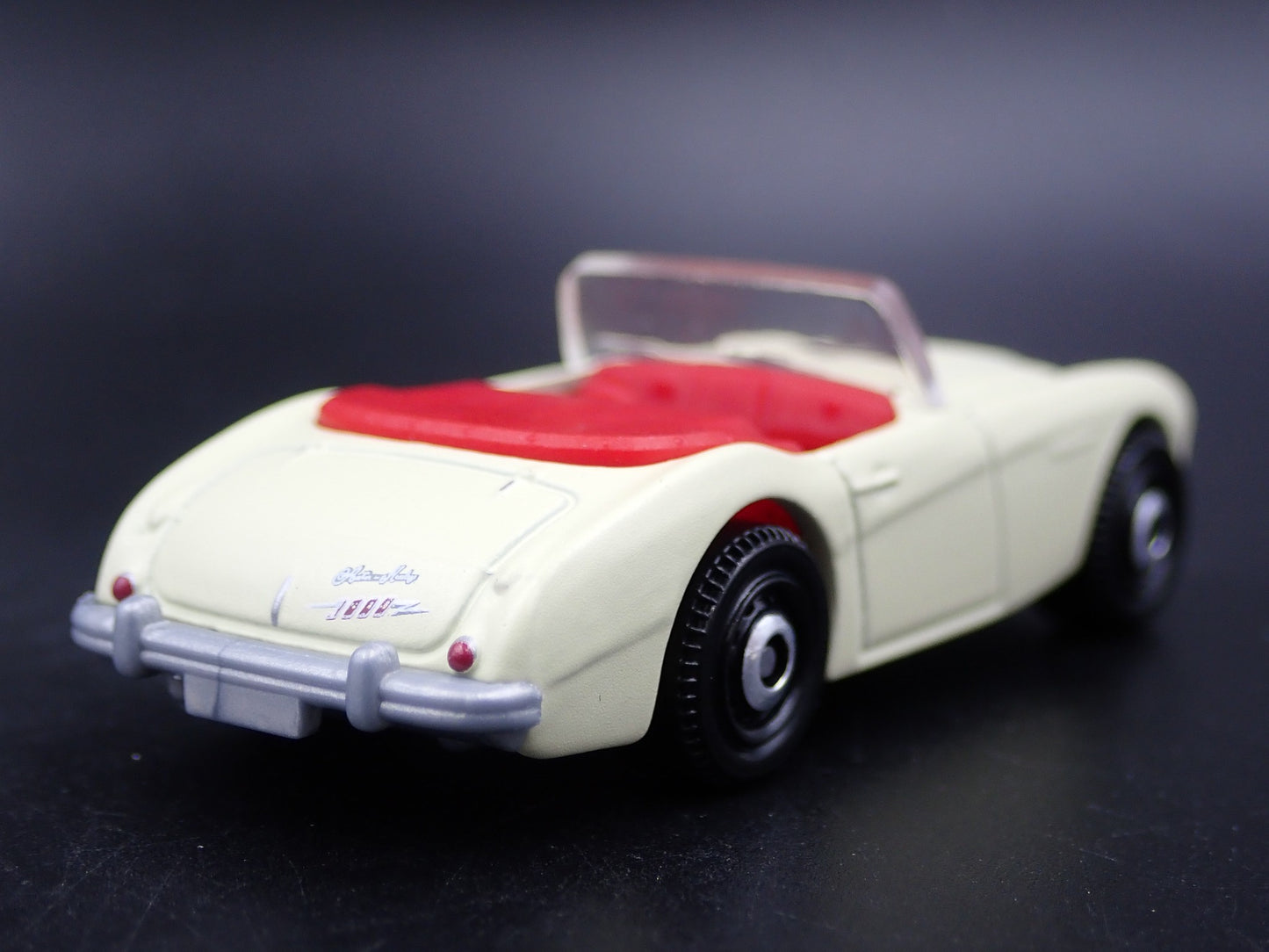 1963-1967 AUSTIN HEALEY ROADSTER CONVERTIBLE RARE 1:64 SCALE DIECAST MODEL CAR