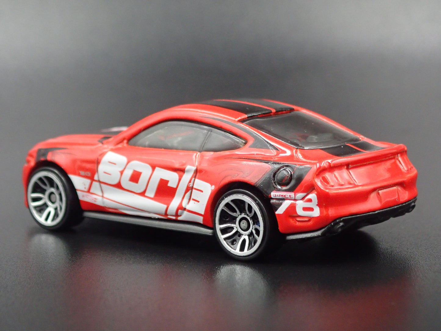 2015-2023 FORD MUSTANG GT BORLA 1:64 SCALE COLLECTIBLE DIORAMA DIECAST MODEL CAR