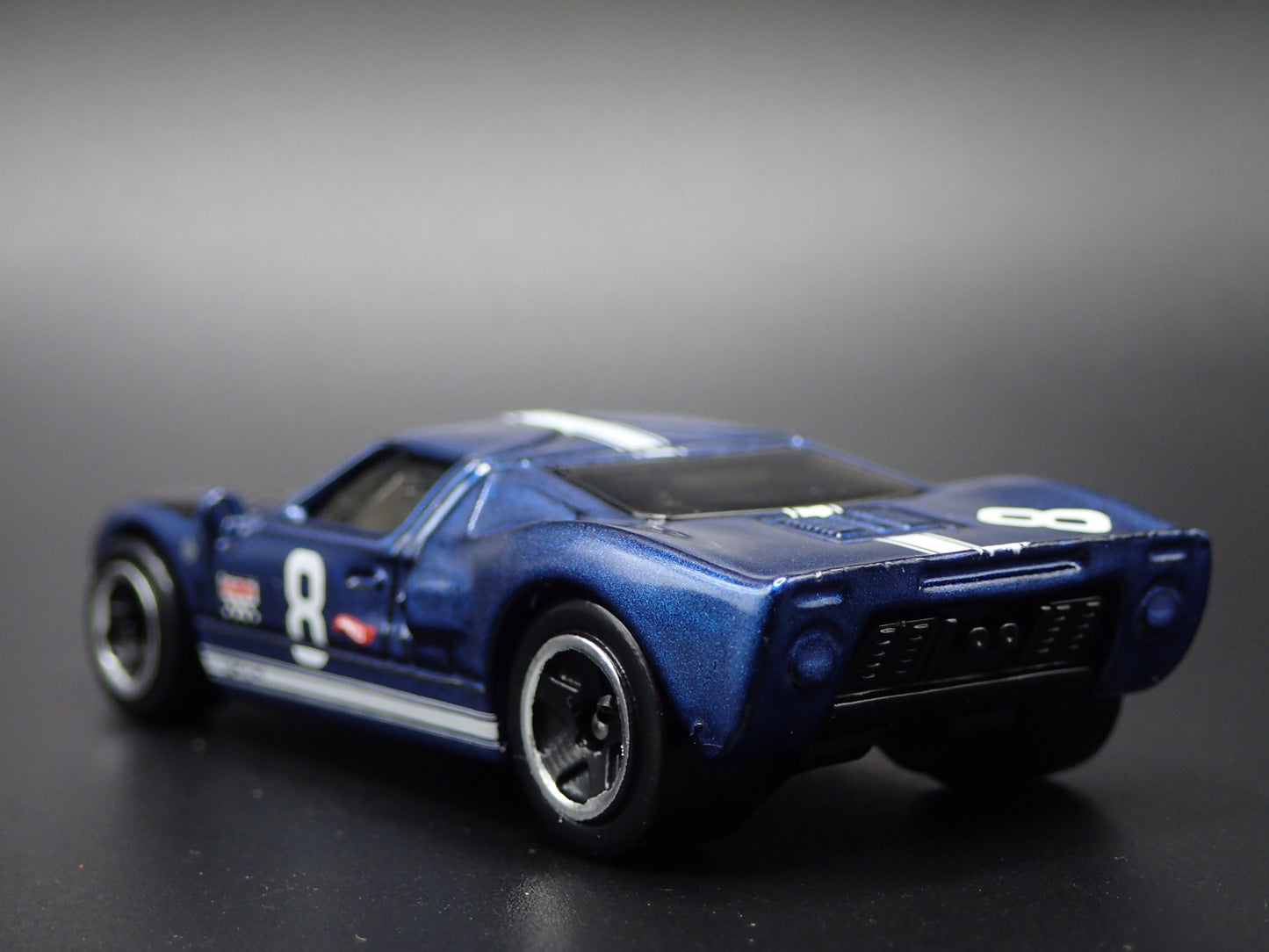 1965 65 FORD GT40 BLUE 1:64 SCALE LIMITED COLLECTIBLE DIORAMA DIECAST MODEL CAR