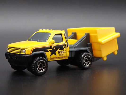 MODERN GARBAGE TRASH TRUCK WITH DUMPSTER 1/64 MB SCALE DIORAMA DIECAST MODEL CAR