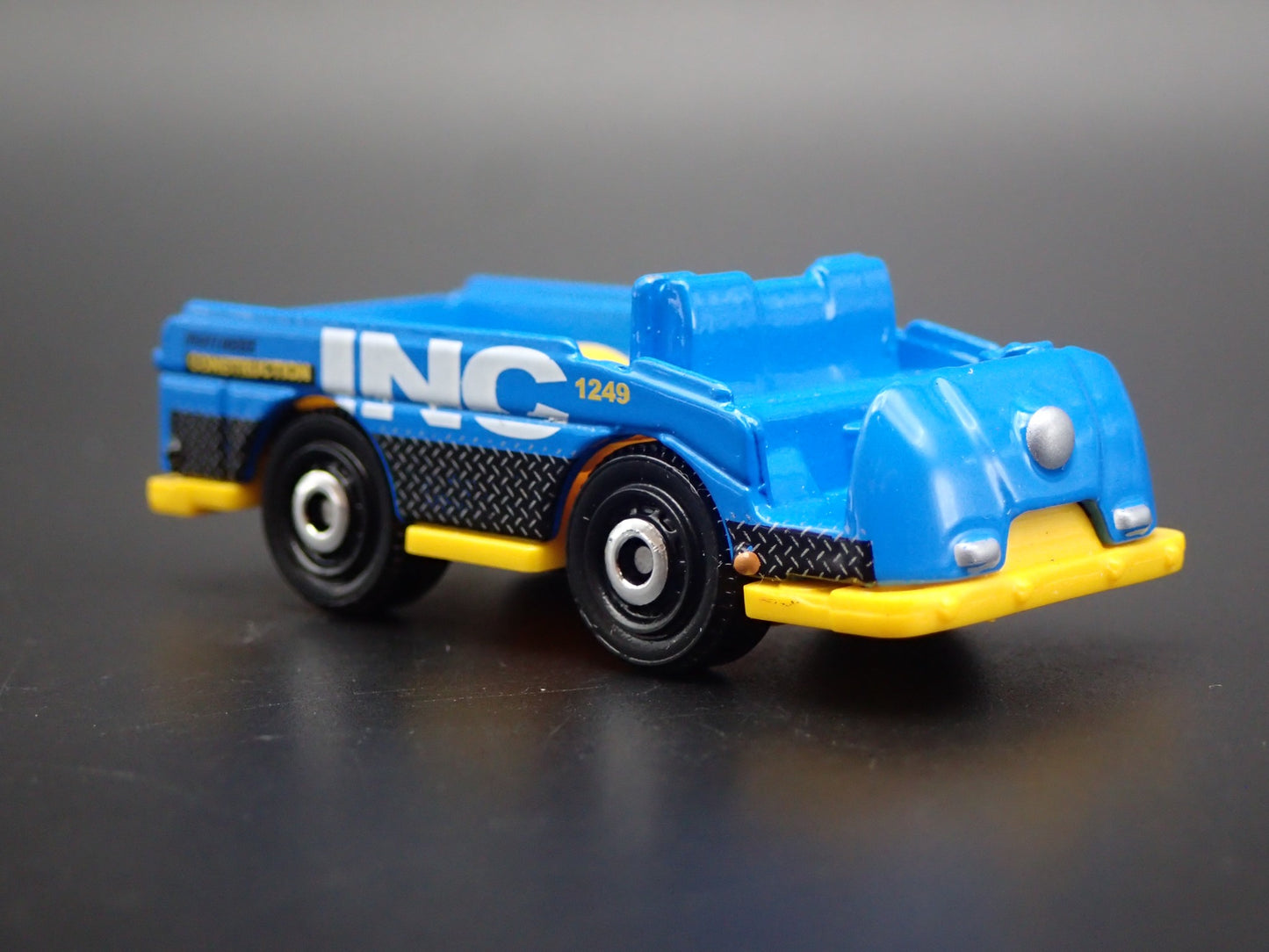 MINI CARGO TRUCK INC BLUE 1/64 MB SCALE COLLECTIBLE DIORAMA DIECAST MODEL CAR