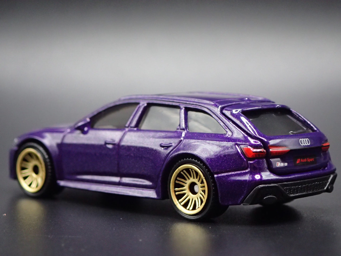 2019-2025 AUDI AVANT RS6 STATION WAGON PURPLE 1/64 SCALE DIECAST MODEL CAR