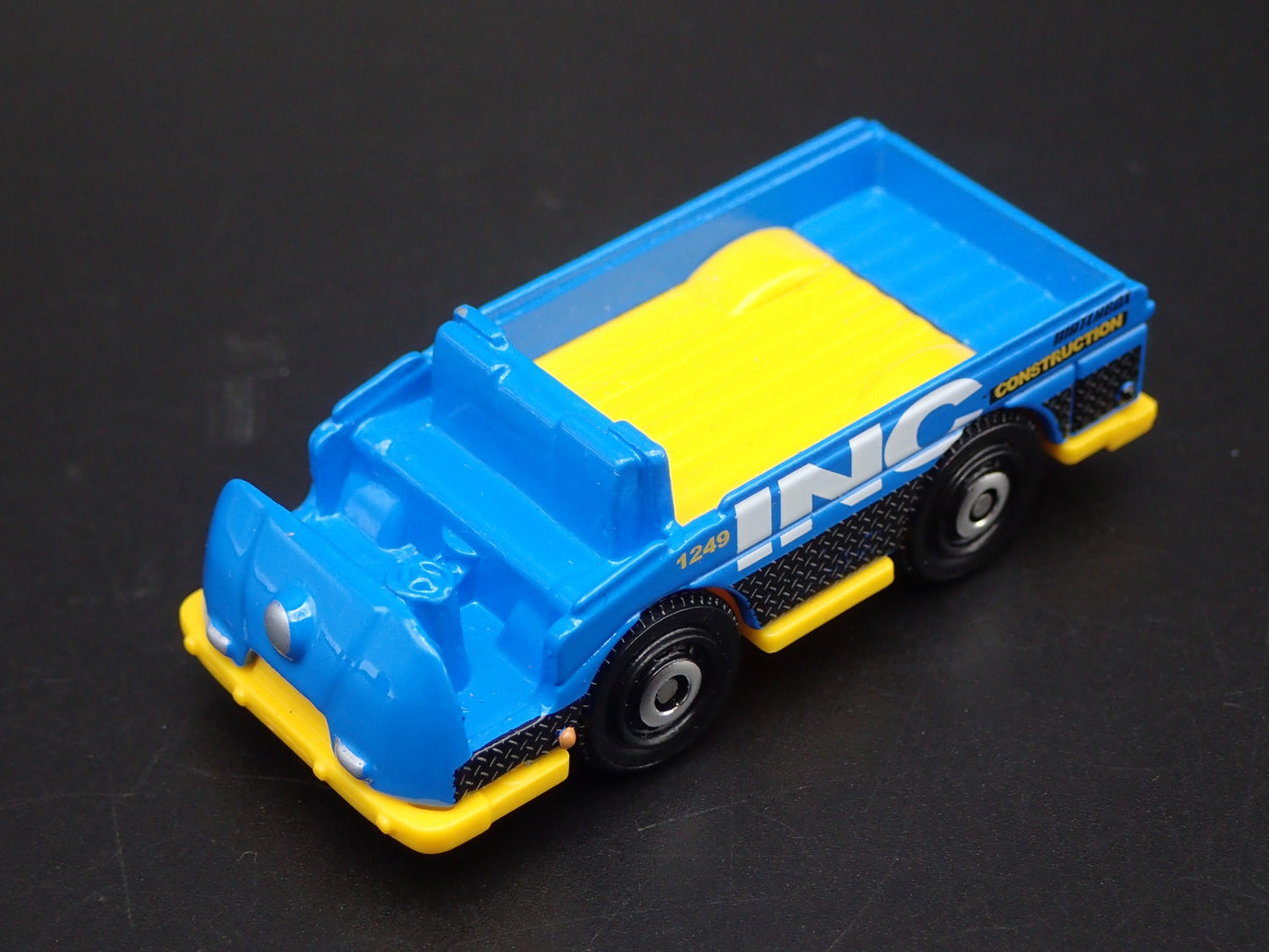 MINI CARGO TRUCK INC BLUE 1/64 MB SCALE COLLECTIBLE DIORAMA DIECAST MODEL CAR