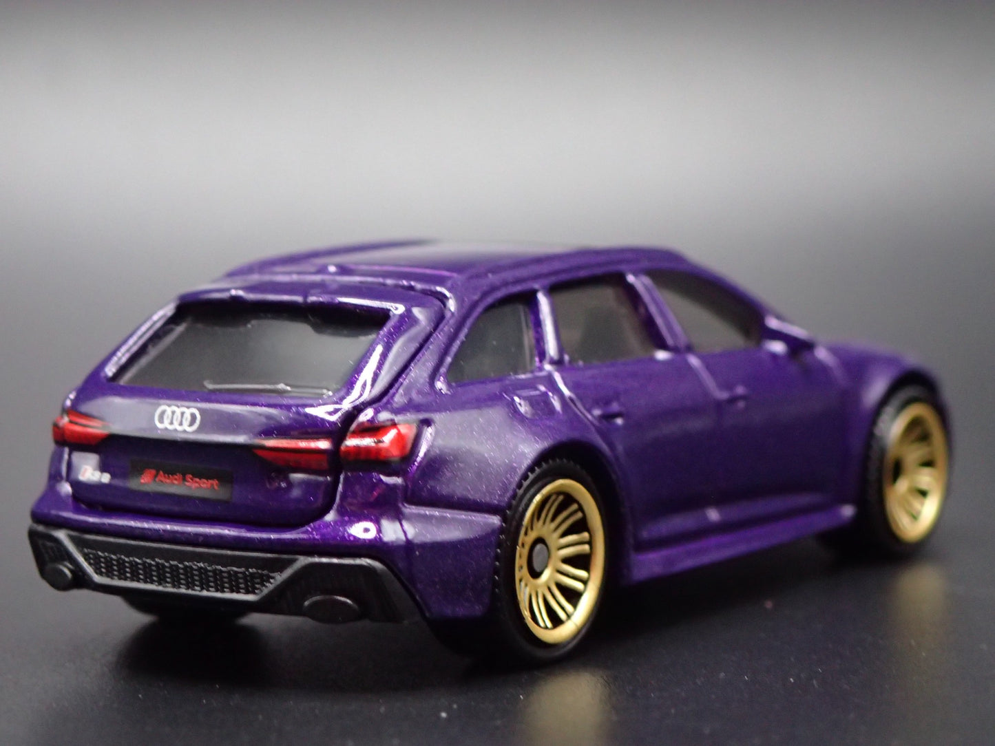 2019-2025 AUDI AVANT RS6 STATION WAGON PURPLE 1/64 SCALE DIECAST MODEL CAR