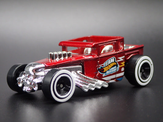 FORD CUSTOM BONE SHAKER HOT ROD RED 1:64 SCALE DIORAMA DIECAST MODEL CAR