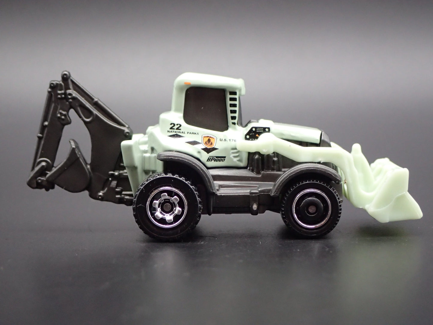 BACKHOE NATIONAL PARKS CONTRUCTION GREEN 1:64 MB SCALE DIORAMA DIECAST MODEL CAR