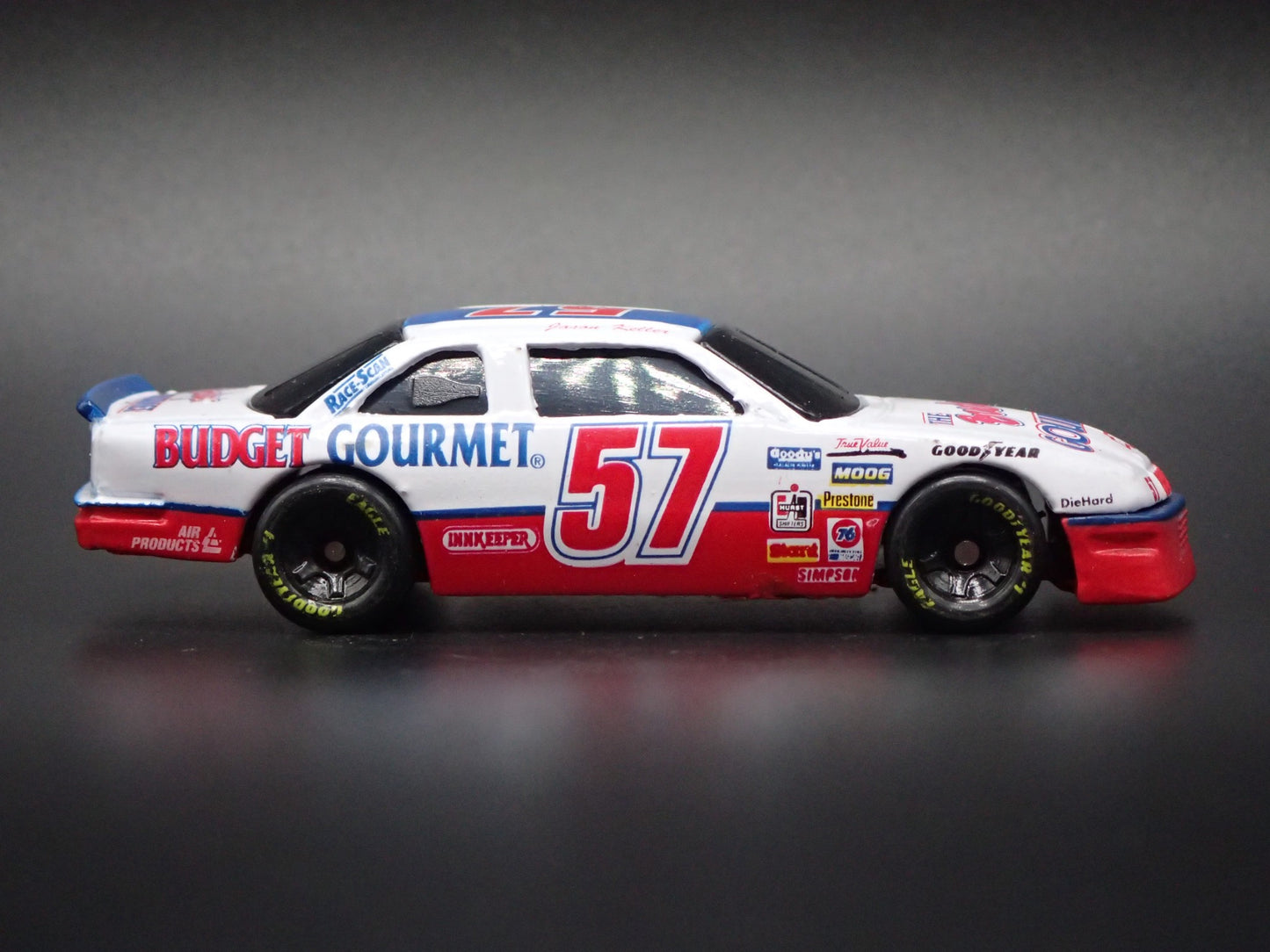 1995 95 CHEVY CHEVROLET LUMINA 57 JASON KELLER NASCAR 1:64 DIECAST MODEL CAR