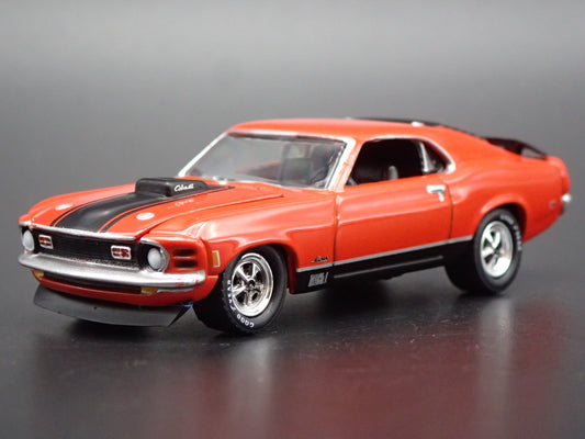 1970 70 FORD MUSTANG MACH 1  1:64 SCALE COLLECTIBLE DIORAMA DIECAST MODEL CAR