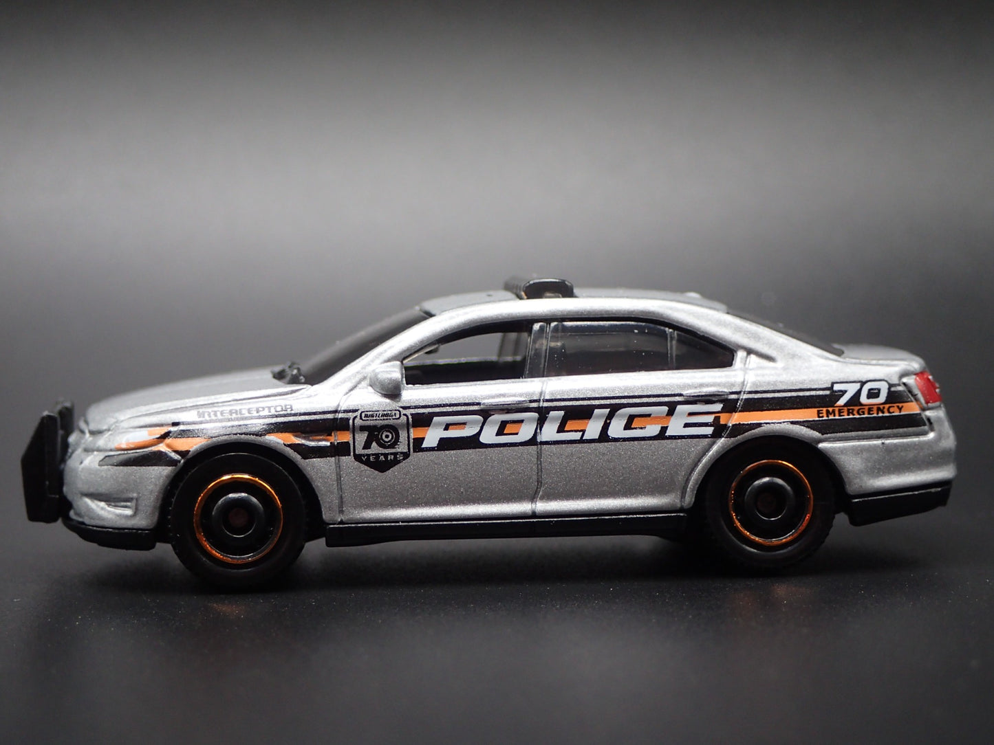 FORD POLICE INTERCEPTOR SSP SILVER 1/64 MB SCALE COLLECTIBLE DIECAST MODEL CAR