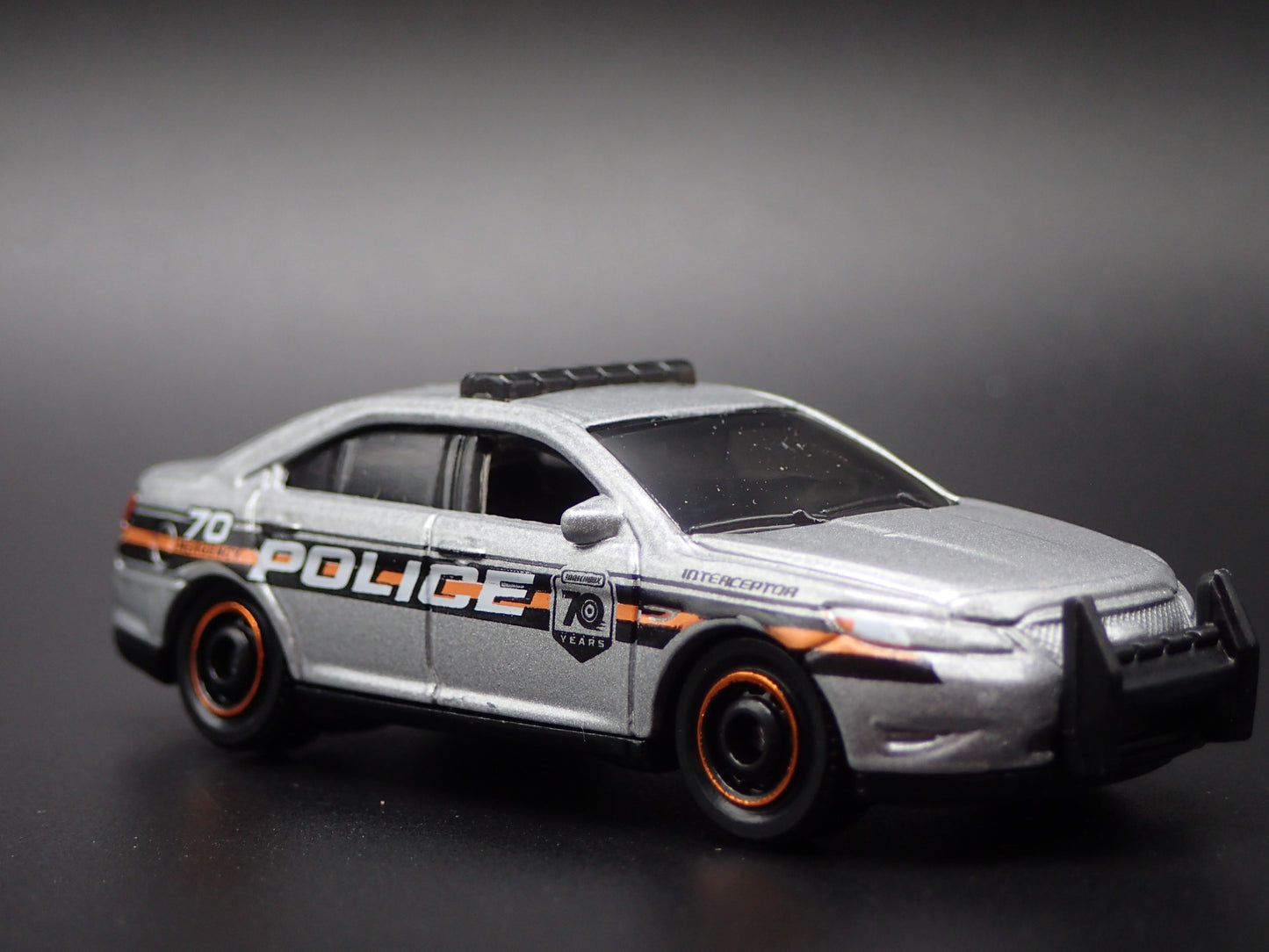 FORD POLICE INTERCEPTOR SSP SILVER 1/64 MB SCALE COLLECTIBLE DIECAST MODEL CAR