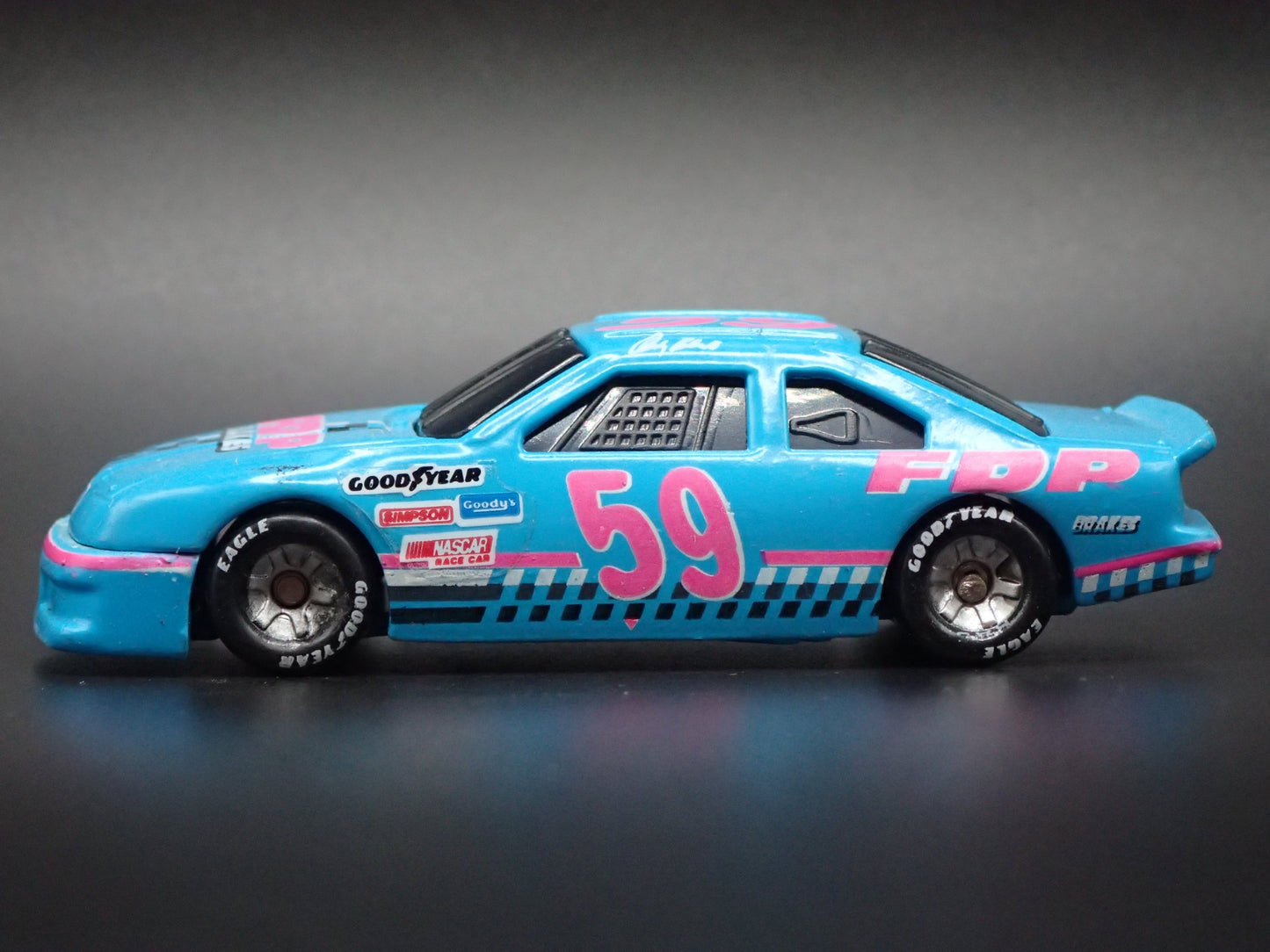1992 92 FORD THUNDERBIRD 59 ANDY BELMONT FDP NASCAR 1/64 SCALE DIECAST MODEL CAR