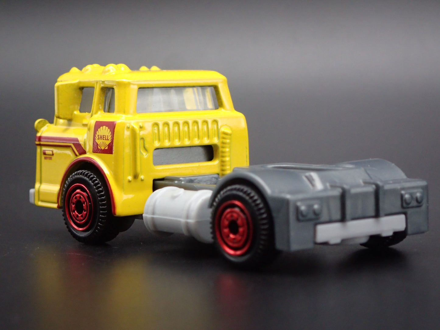 1963-1990 FORD C900 COE RIG TRUCK SHELL 1:64 MB SCALE DIORAMA DIECAST MODEL CAR