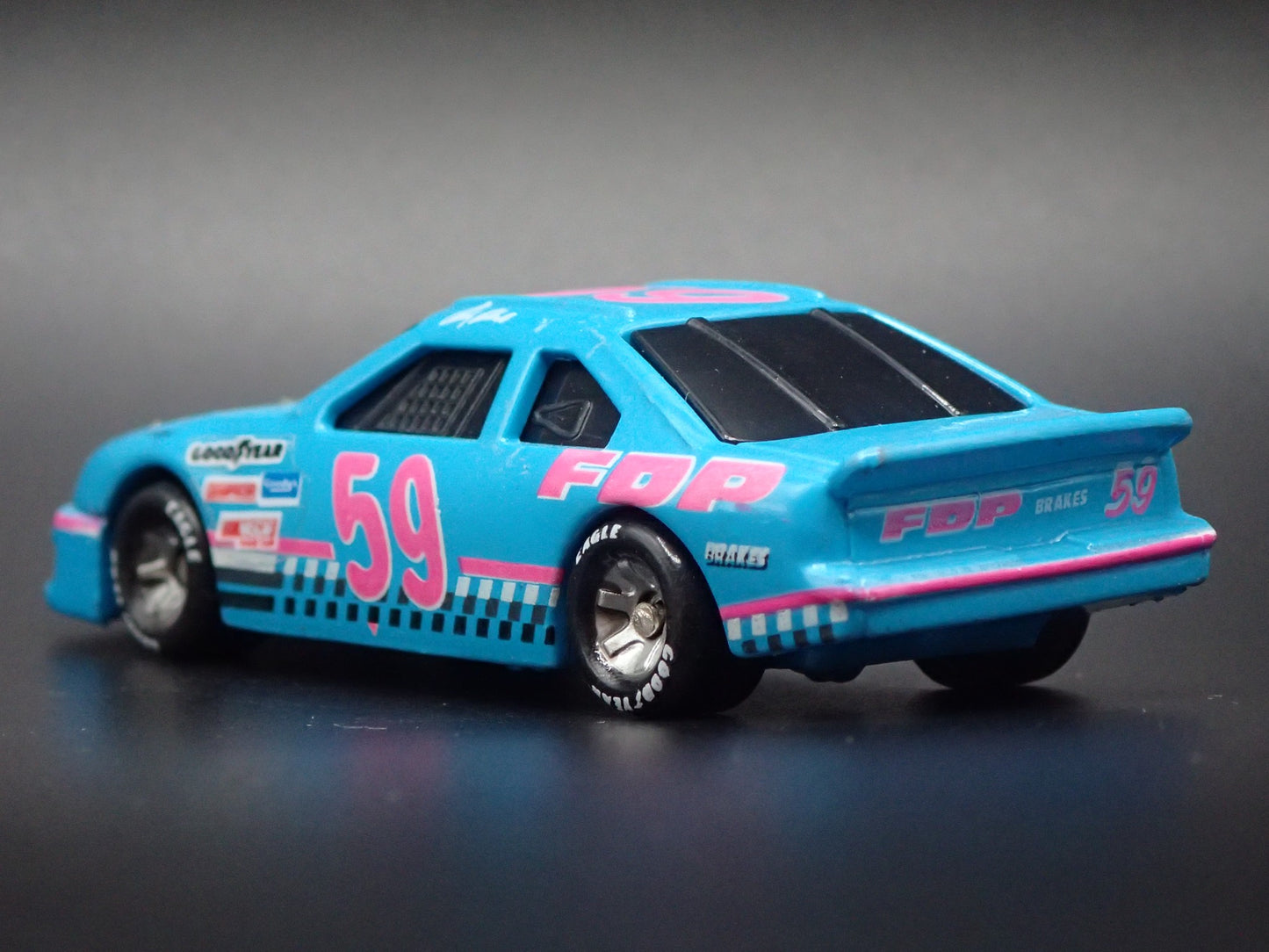1992 92 FORD THUNDERBIRD 59 ANDY BELMONT FDP NASCAR 1/64 SCALE DIECAST MODEL CAR