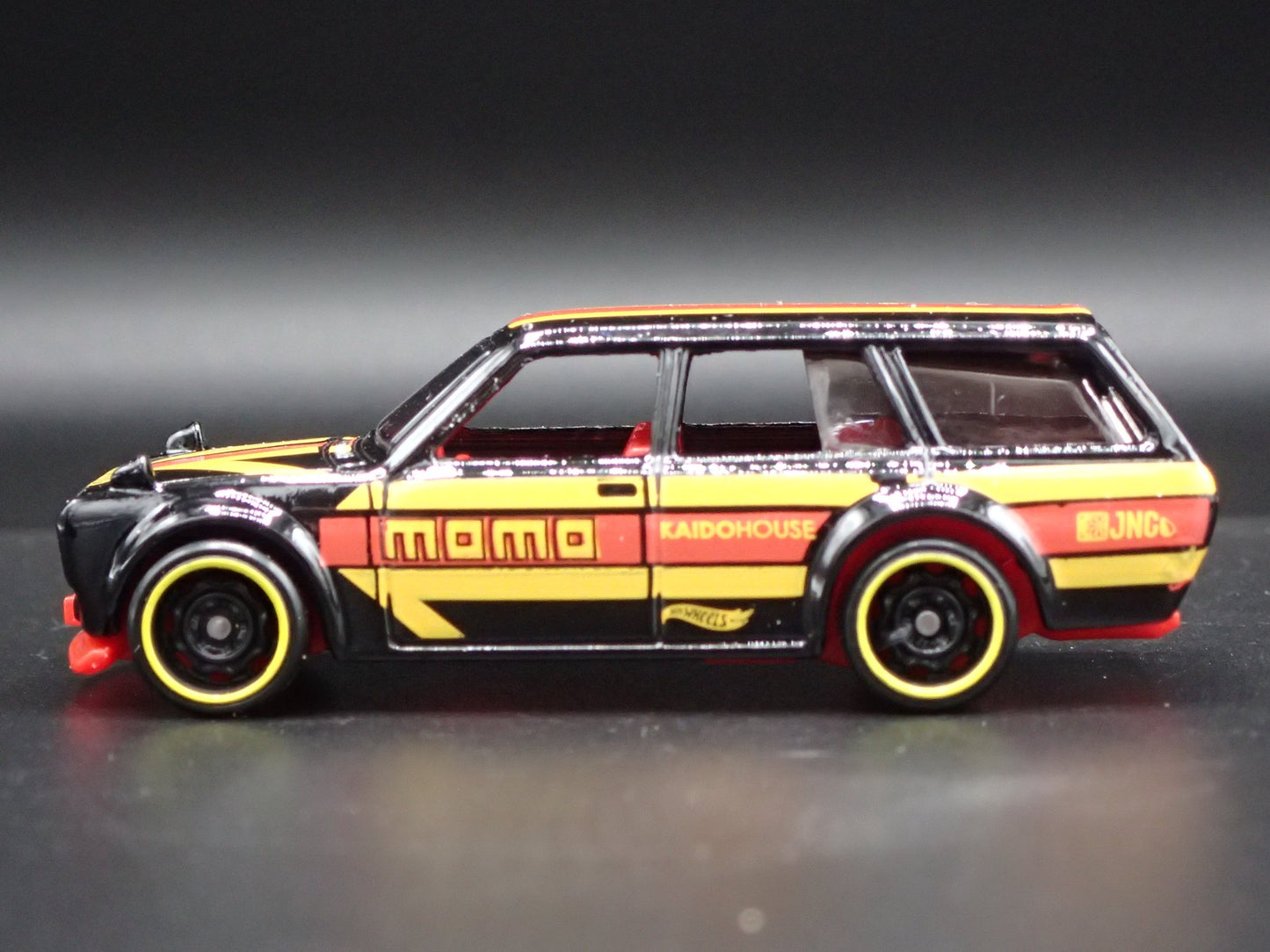 1968-1973 DATSUN 510 STATION WAGON MOMO 1:64 SCALE COLLECTIBLE DIECAST MODEL CAR