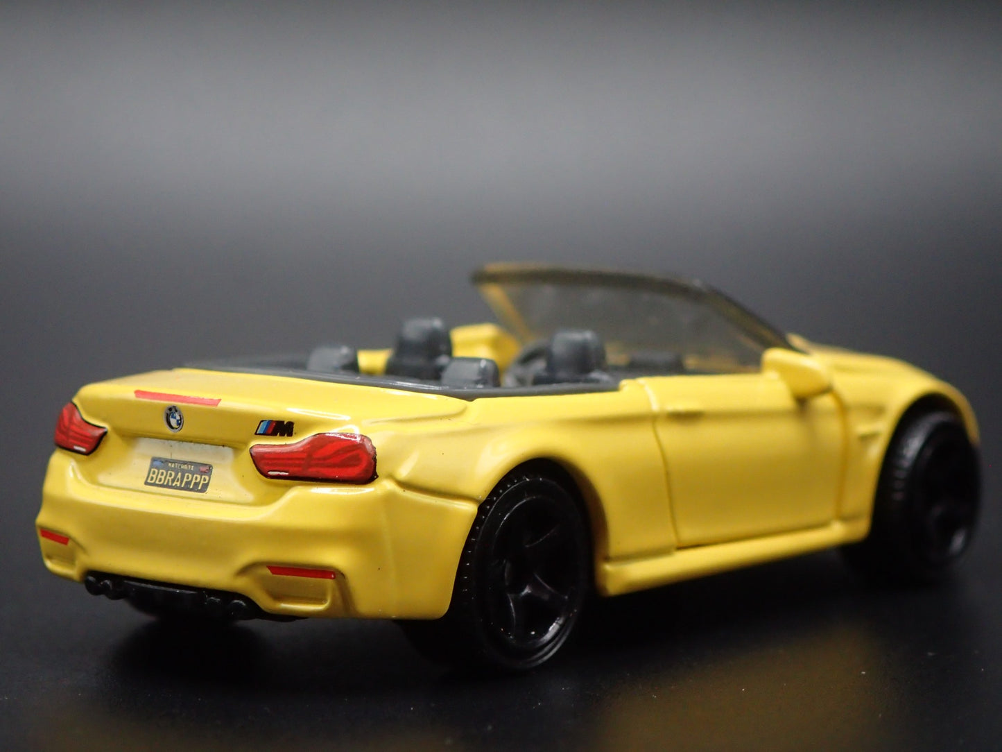 2014-2020 BMW M4 CABRIOLET CONVERTIBLE YELLOW 1:64 SCALE DIECAST MODEL CAR