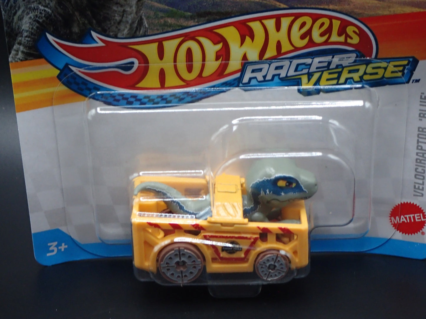 2025 HOT WHEELS RACER VERSE JURASSIC WORKD VELOCIRAPTOR BLUE