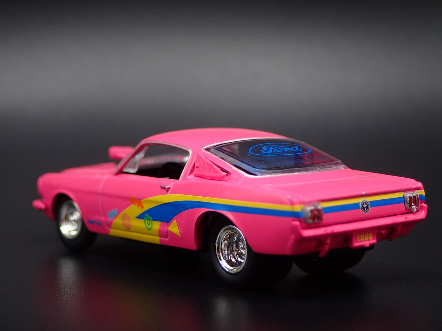 1966 66 FORD MUSTANG FASTBACK 2+2 PINK 1:64 SCALE COLLECTIBLE DIECAST MODEL CAR