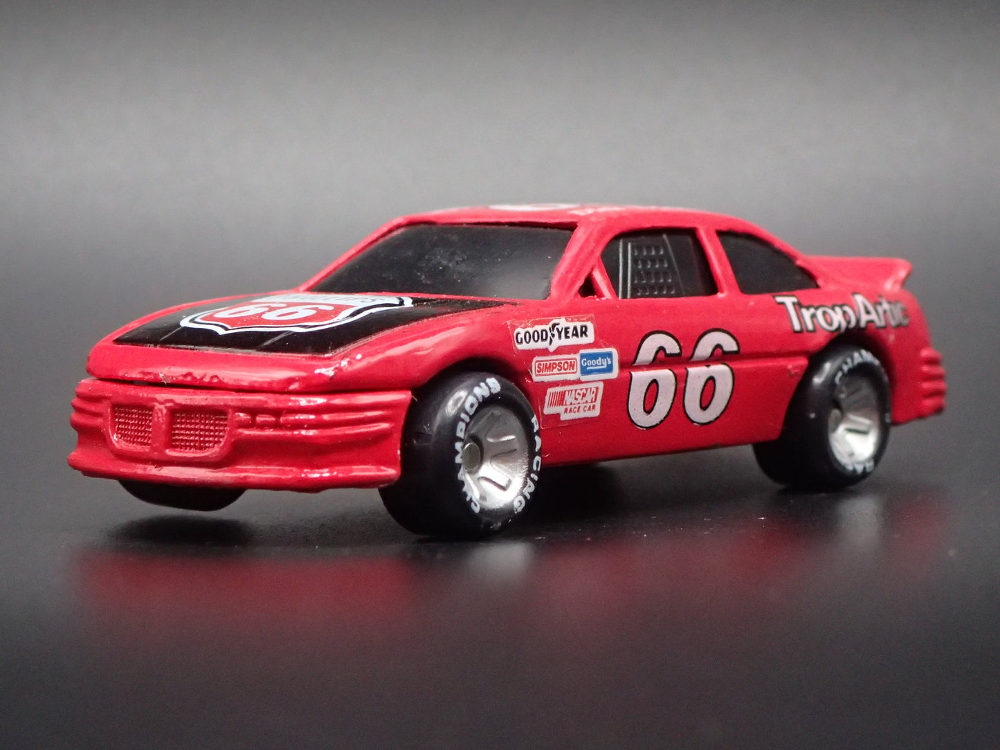 1991 91 PONTIAC GRAND PRIX 66 DICK TRICKLE NASCAR 1:64 SCALE DIECAST MODEL CAR