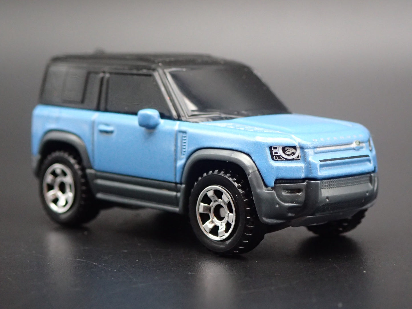 2020-2025 LAND ROVER DEFENDER 90 BLUE RARE 1/64 SCALE DIORAMA DIECAST MODEL CAR