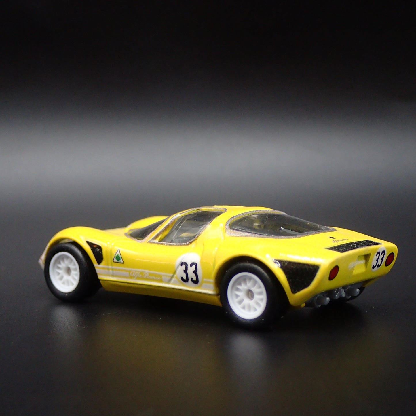 1967-1969 ALFA ROMEO 33 STRADALE YELLOW 1:64 SCALE DIORAMA DIECAST MODEL CAR