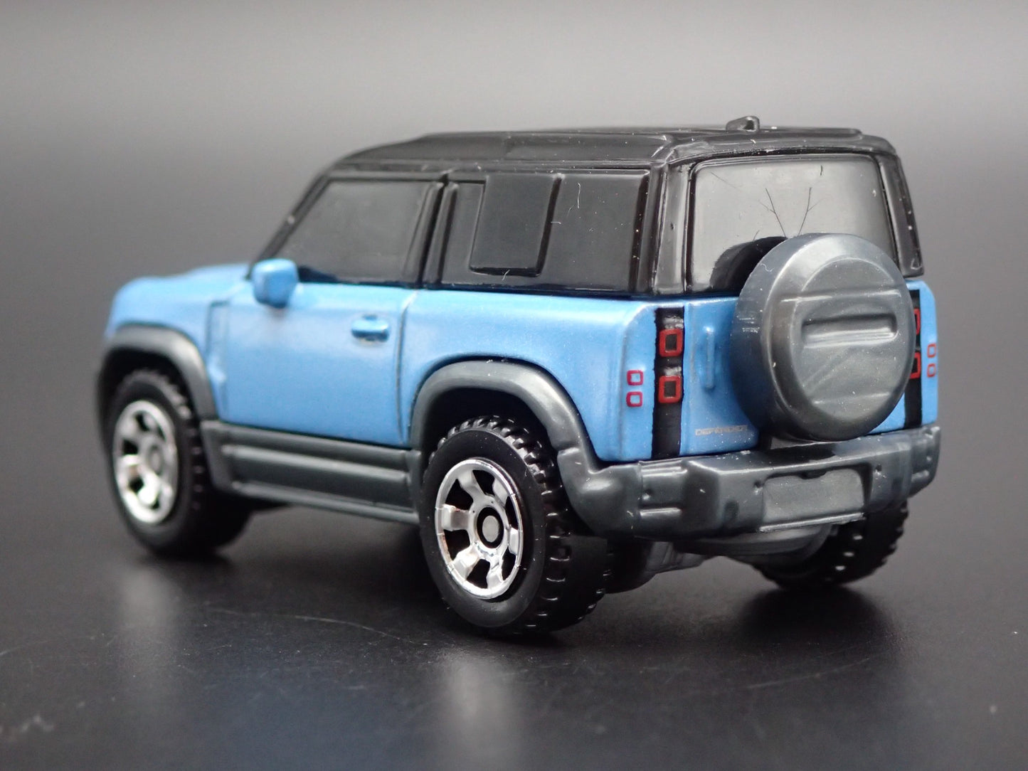 2020-2025 LAND ROVER DEFENDER 90 BLUE RARE 1/64 SCALE DIORAMA DIECAST MODEL CAR