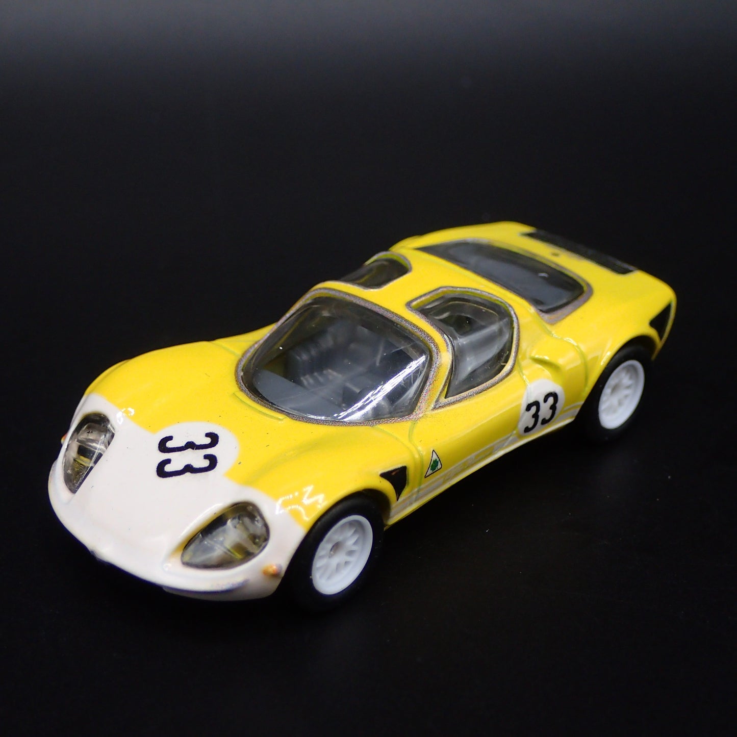 1967-1969 ALFA ROMEO 33 STRADALE YELLOW 1:64 SCALE DIORAMA DIECAST MODEL CAR