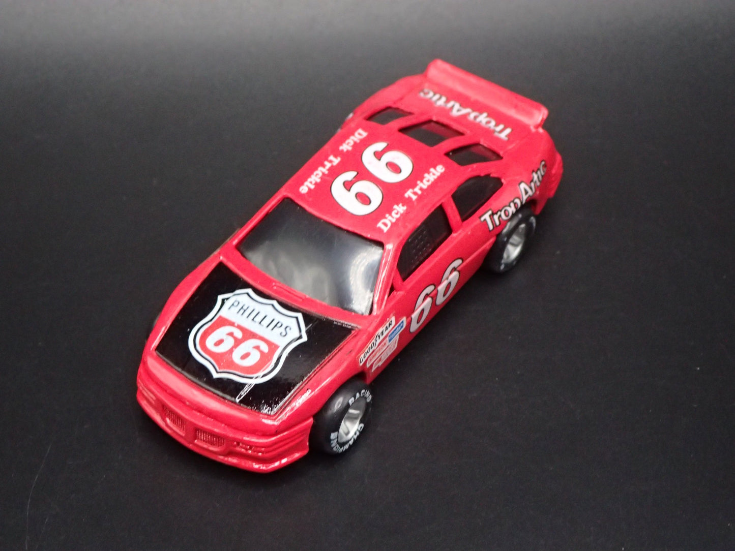 1991 91 PONTIAC GRAND PRIX 66 DICK TRICKLE NASCAR 1:64 SCALE DIECAST MODEL CAR