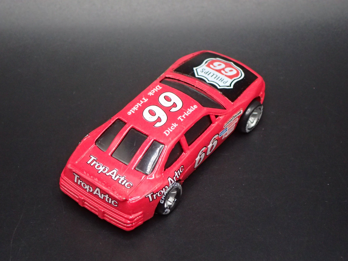 1991 91 PONTIAC GRAND PRIX 66 DICK TRICKLE NASCAR 1:64 SCALE DIECAST MODEL CAR