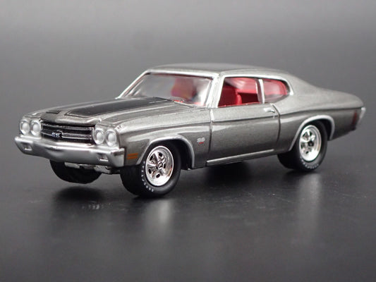 1970 70 CHEVY CHEVROLET CHEVELLE SS 454 1:64 SCALE DIORAMA DIECAST MODEL CAR