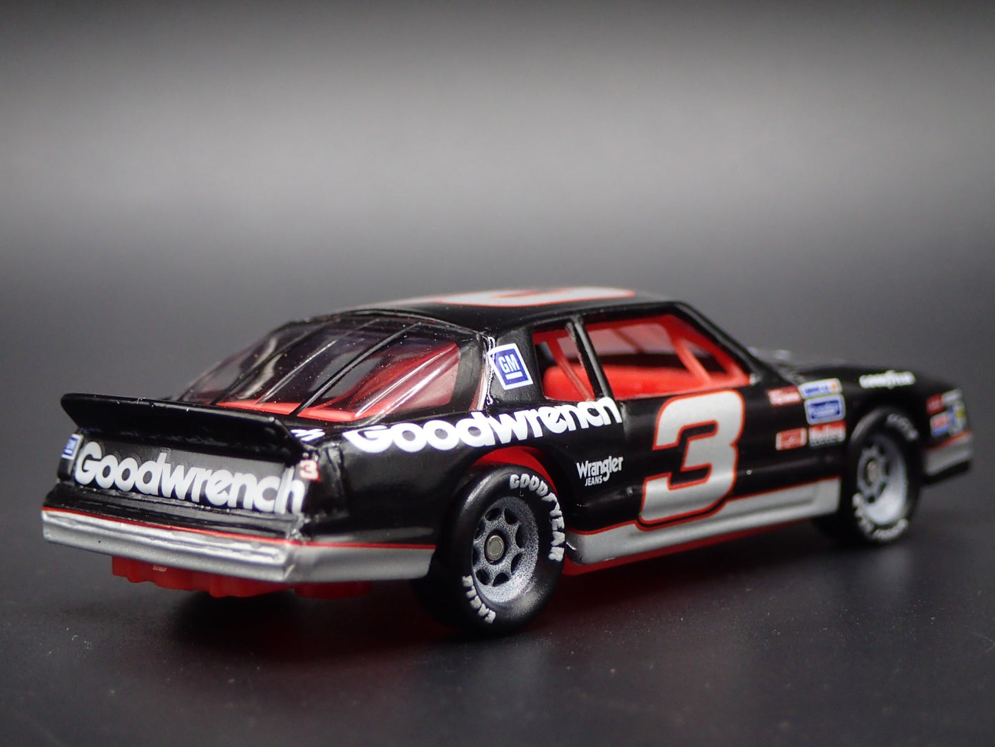 1988 CHEVROLET MONTE CARLO 3 EARNHARDT GOODWRENCH 1:64 SCALE DIECAST MODEL CAR