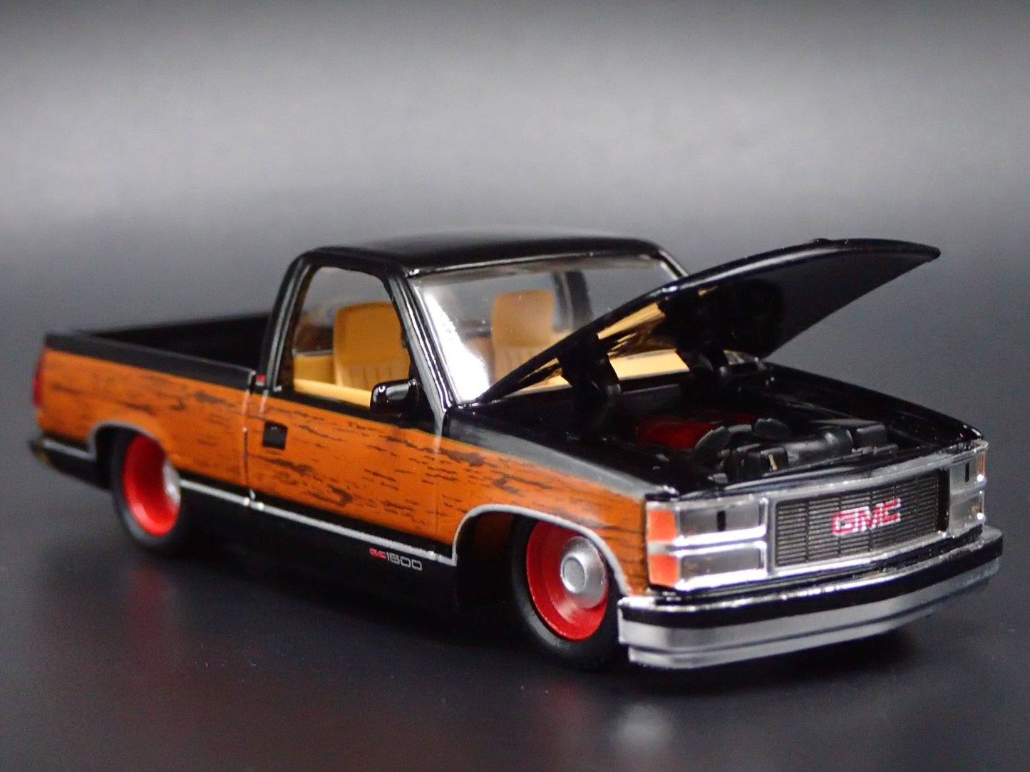 1989 89 GMC SIERRA 1500 PICKUP TRUCK 1/64 SCALE COLLECTIBLE DIECAST MODEL CAR