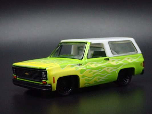 1973 73 CHEVY CHEVROLET K5 BLAZER SQUAREBODY GREEN 1:64 SCALE DIECAST MODEL CAR