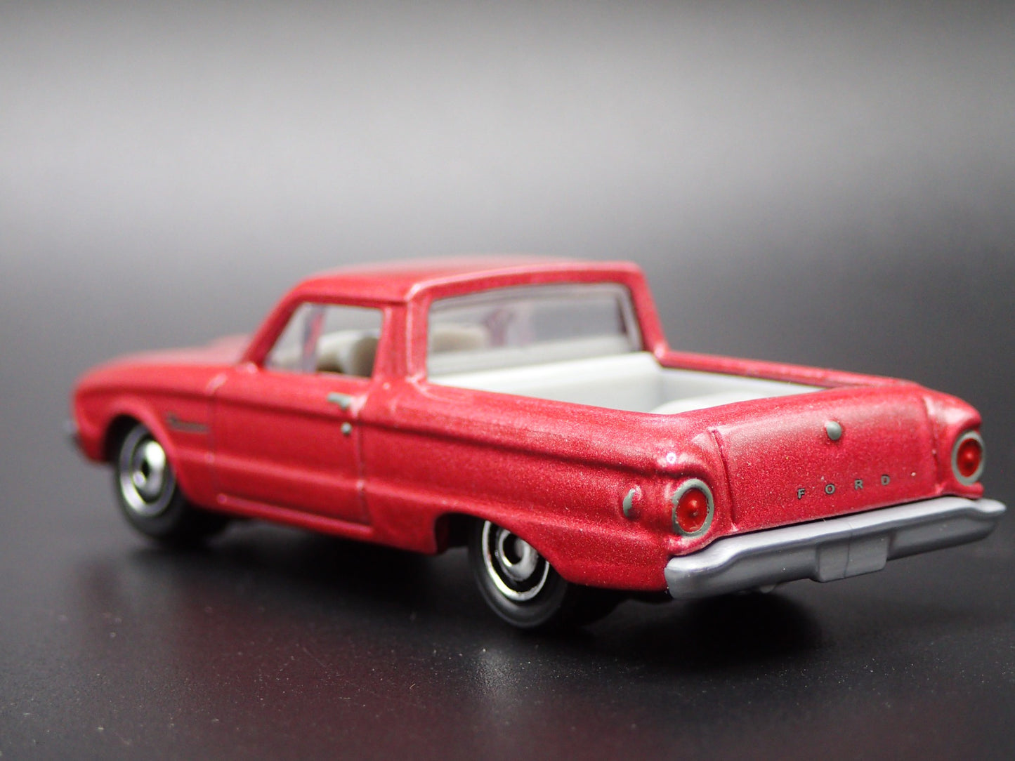 1961 61 FORD RANCHERO PICKUP TRUCK ROSE 1:64 SCALE DIORAMA DIECAST MODEL CAR
