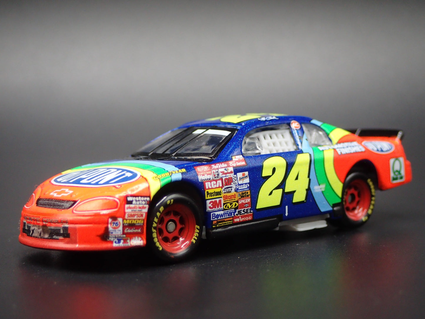 1996 CHEVY CHEVROLET MONTE CARLO JEFF GORDON NASCAR 1:64 SCALE DIECAST MODEL CAR