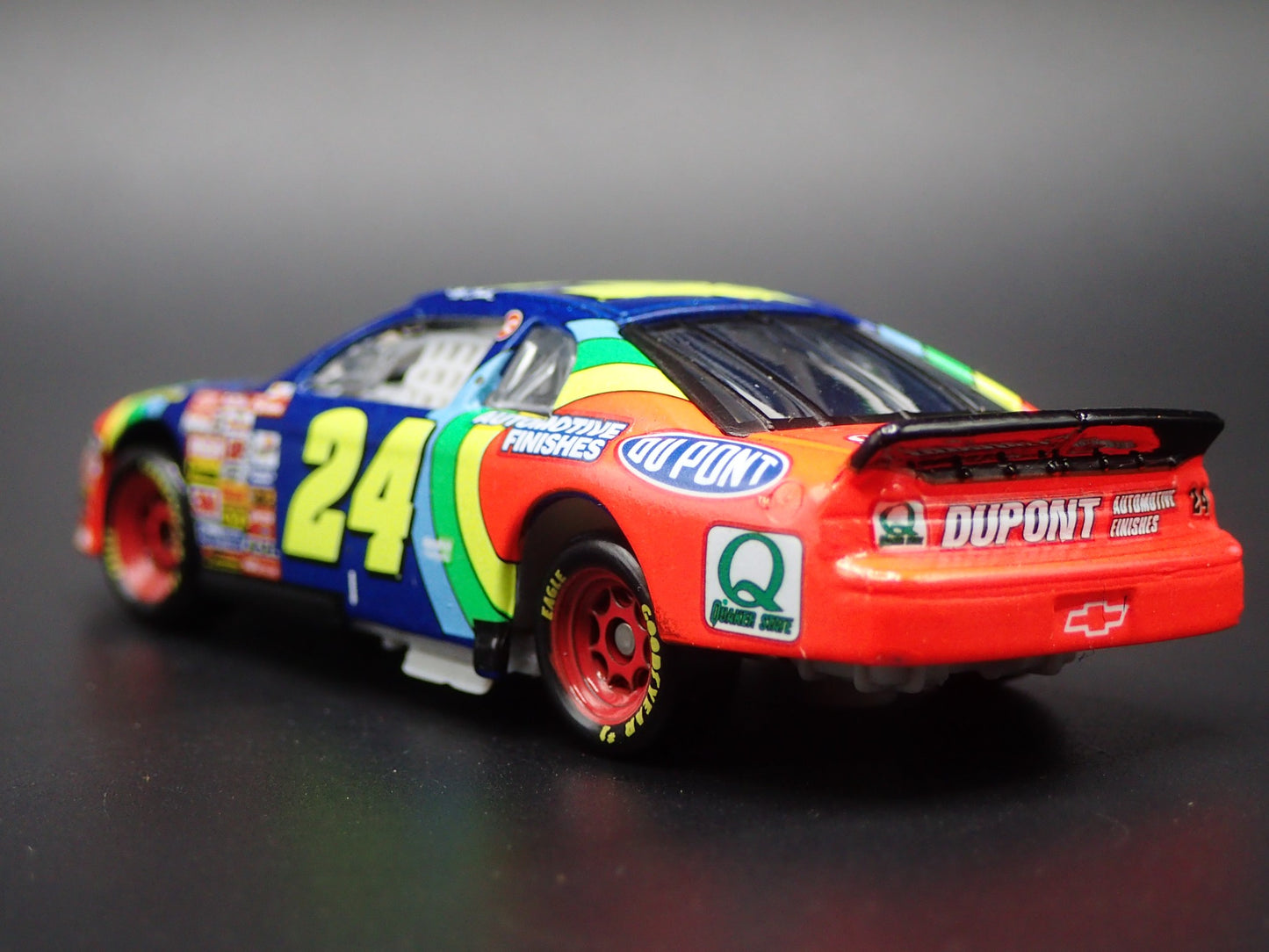 1996 CHEVY CHEVROLET MONTE CARLO JEFF GORDON NASCAR 1:64 SCALE DIECAST MODEL CAR