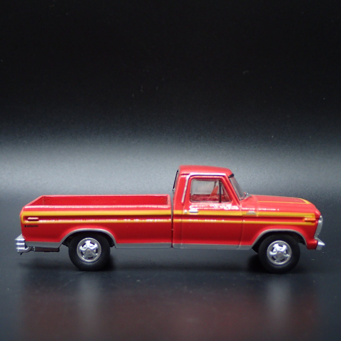 1978 78 FORD F150 RANGER EXPLORER PICKUP TRUCK RED 1/64 SCALE DIECAST MODEL CAR