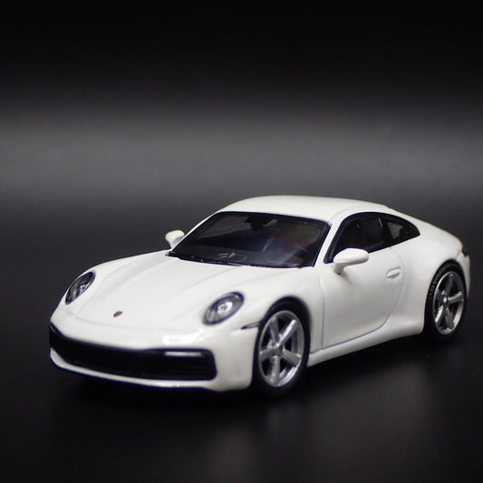 2018-2025 PORSCHE 911 CARRERA S 992 WHITE 1:64 SCALE DIORAMA DIECAST MODEL CAR
