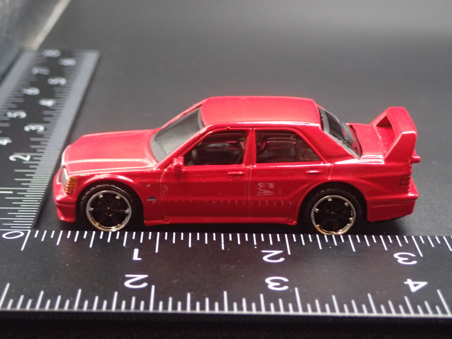 MERCEDES-BENZ 190E 2.5-16 EVOLUTION II RED 1:64 SCALE DIORAMA DIECAST MODEL CAR