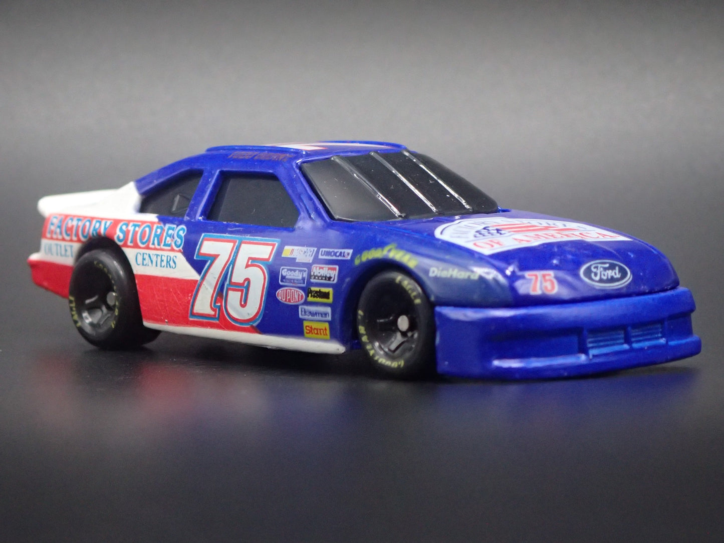 1994 94 FORD THUNDERBIRD 75 TODD BODINE NASCAR 1:64 SCALE DIECAST MODEL CAR