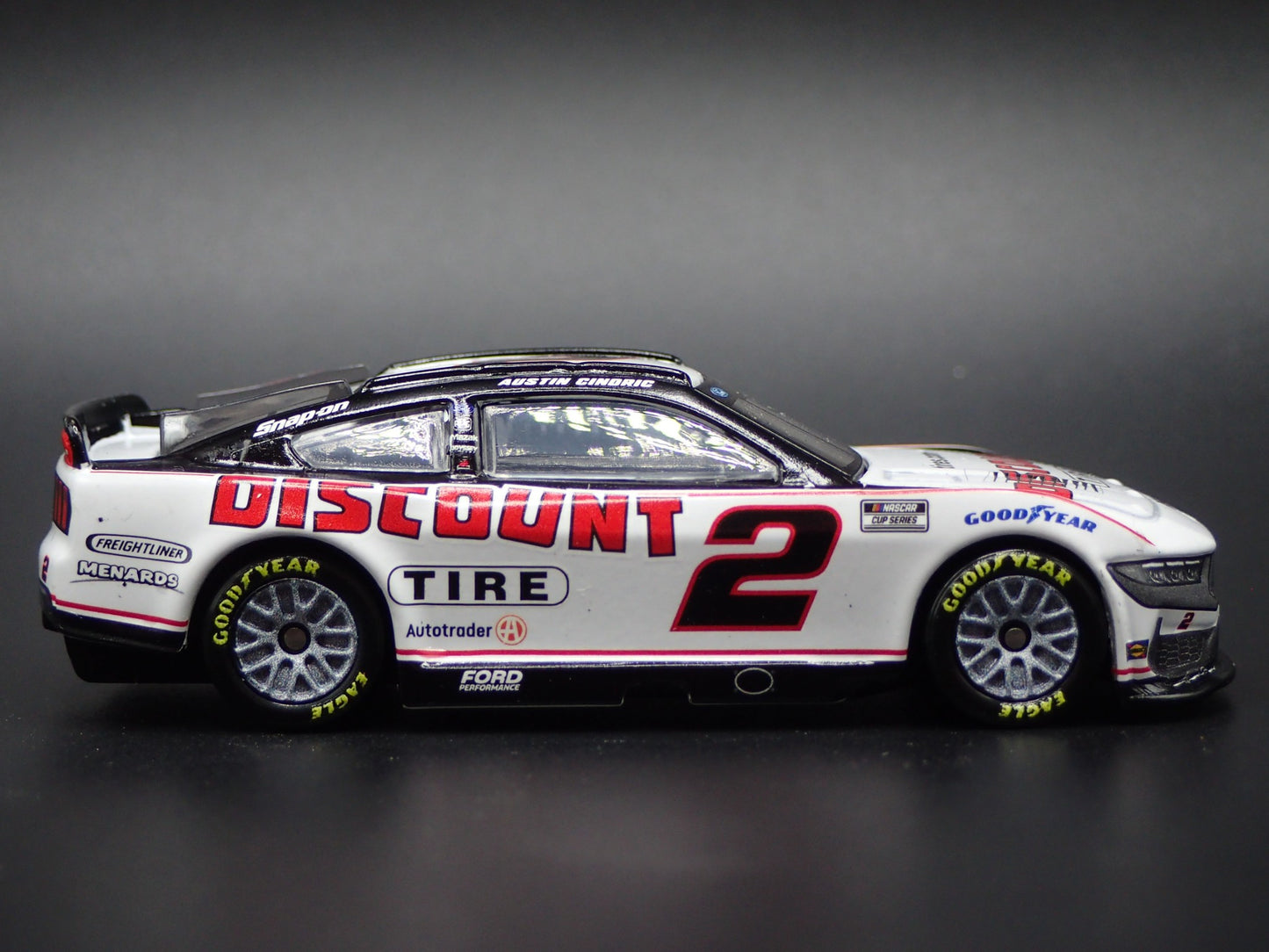 2025 FORD MUSTANG #2 AUSTIN CINDRIC DISCOUNT TIRE NASCAR 1:64 SCALE DIECAST CAR